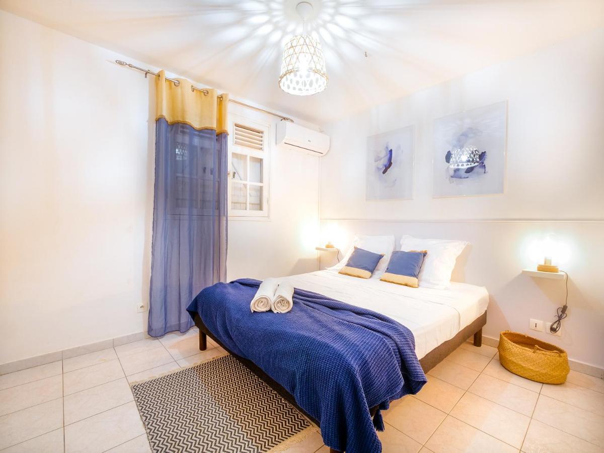 Villa Oneway, Piscine Privee, Classee 3 Etoiles Sainte-Rose Exteriér fotografie